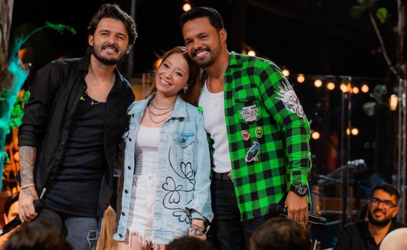 Marília Tavares anuncia conclusão do projeto “Marília 2.0” com faixa inédita e participação de VH & Alexandre