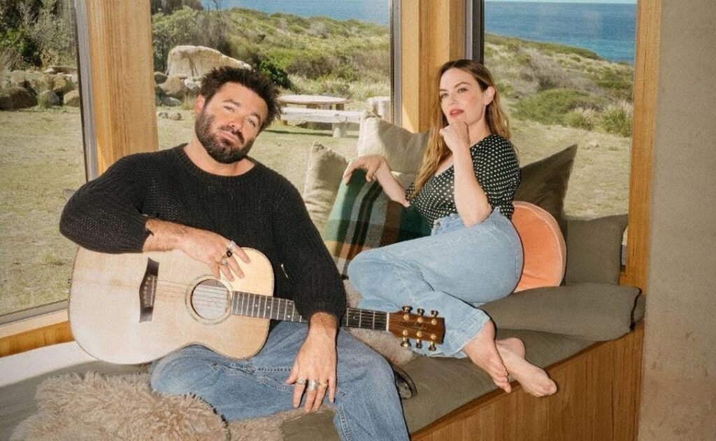 Angus & Julia Stone lançam novo álbum, ‘Karaoke Bar’